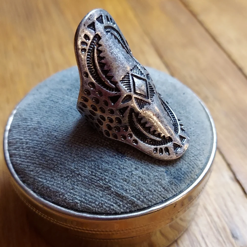 Vintage Large Long Silver Statement Ring - Picture 3 of 11